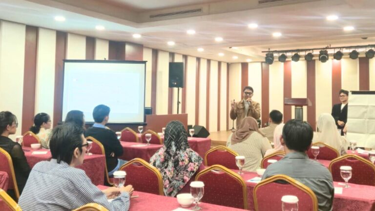 les bahasa inggris karyawan