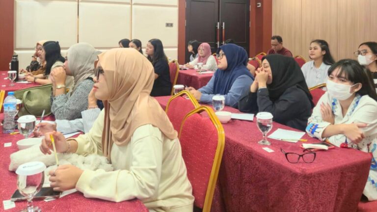 les bahasa inggris karyawan