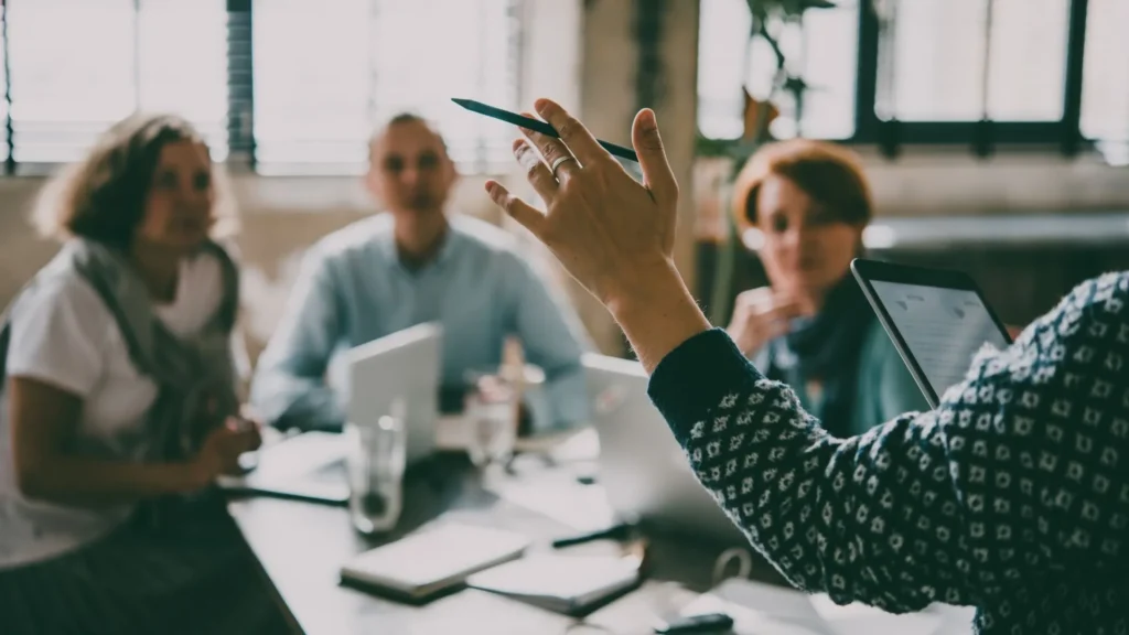 kaimat bahasa inggris di tempat kerja